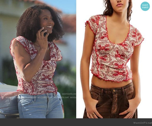 Free People Oh My Baby Tee worn by Jax Stewart (Emayatzy Corinealdi) on Reasonable Doubt