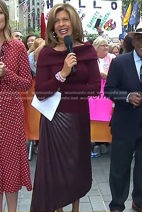 Hoda’s burgundy off-shoulder sweater and pleated leather midi skirt on Today