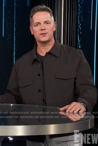 Jason’s black jacket on E! News