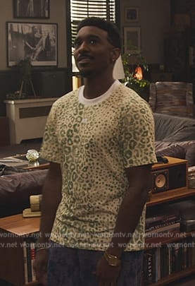 Jazz’s green leopard print tee on Bel-Air