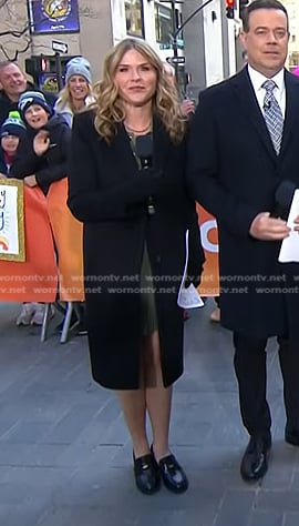 Jenna’s black leather mules on Today