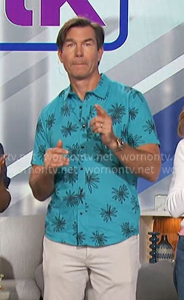 Jerry’s teal flower print shirt on The Talk