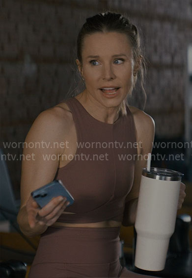 Joanne’s cutout sports bra and leggings set on Nobody Wants This