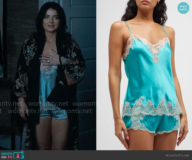 Josie Natori Lolita Lace-trim Silk Camisole in Vibrant Jade worn by Amelia Sacks (Eve Hewson) on The Perfect Couple