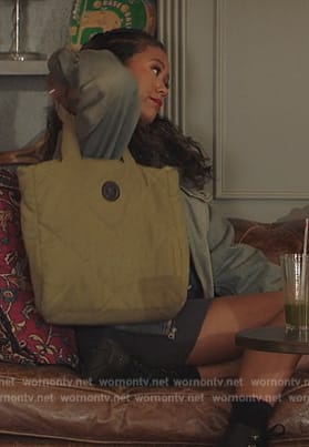 Keisha’s olive tote bag on All American Homecoming