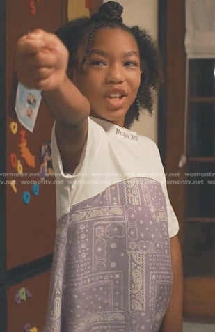 Mara’s bandana t-shirt dress on 9-1-1