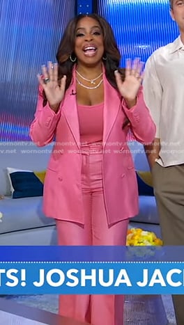 Niecy Nash’s pink suit on Good Morning America