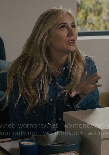 Morgan’s denim shirt jacket on Nobody Wants This