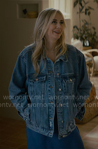 Morgan’s oversized denim jacket on Nobody Wants This
