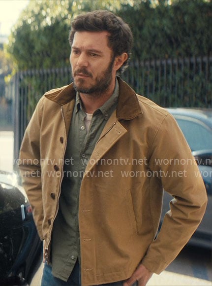 Noah’s tan jacket on Nobody Wants This