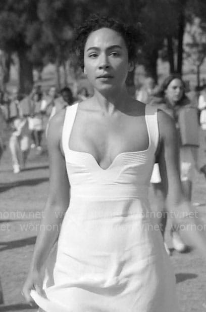 Riddy’s white midi dress on Kaos