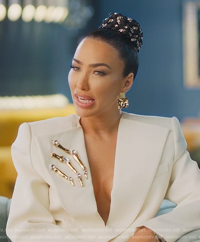 Bre’s white confessional blazer on Selling Sunset