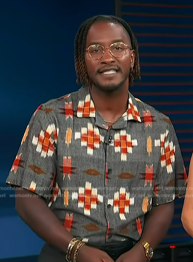 Scott’s gray floral print shirt on Access Hollywood