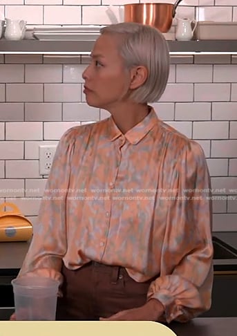 Pilar Valdes’s pink abstract print blouse on The Drew Barrymore Show