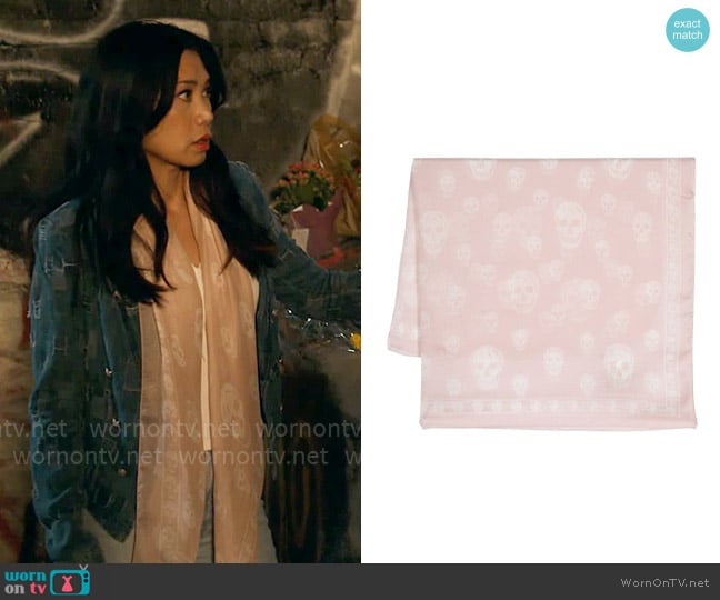 Alexander McQueen Skull-print silk scarf worn by Melody Bayani (Liza Lapira) on The Equalizer