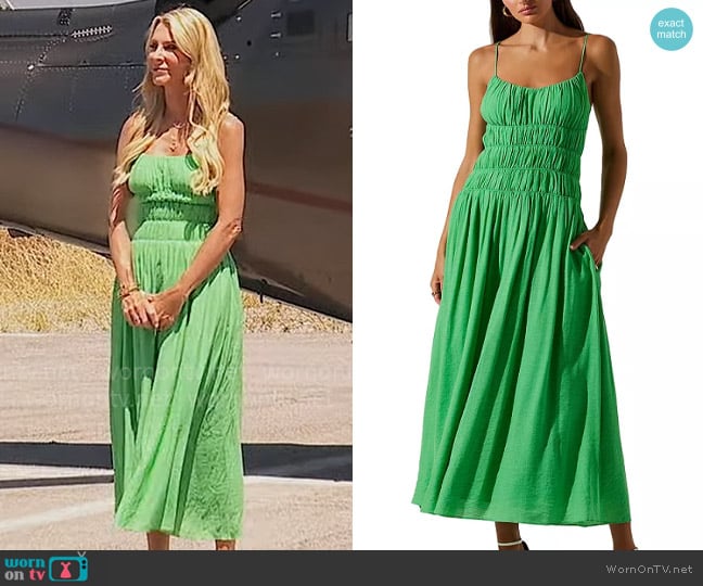 ASTR The Label Andrina Dress in Kelly Green worn by Joan Vassos on The Golden Bachelorette