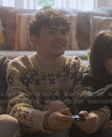 Charlie’s printed sweater on Heartstopper