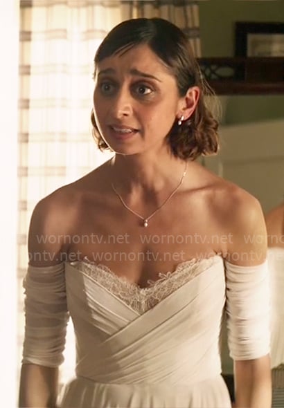 Chrissy’s wedding dress on Superman and Lois