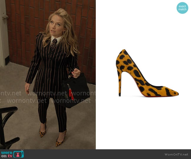 Christian Louboutin Kate Heels worn by Lorna Crane (Becki Newton) on The Lincoln Lawyer