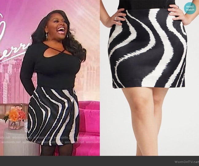 Eloquii Printed Mini Skirt worn by Sherri Shepherd on Sherri