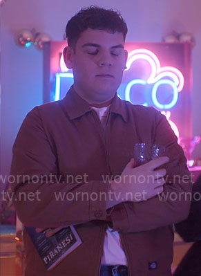 Isaac’s brown jacket on Heartstopper