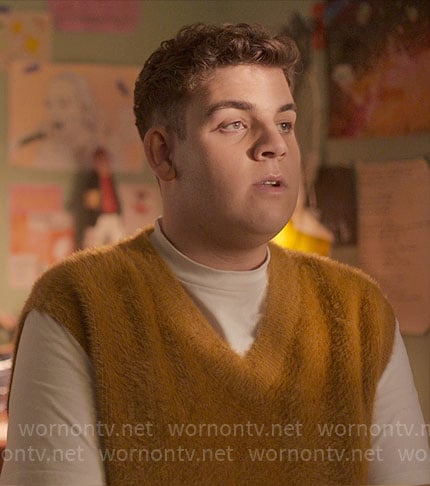 Isaac’s fluffy vest on Heartstopper