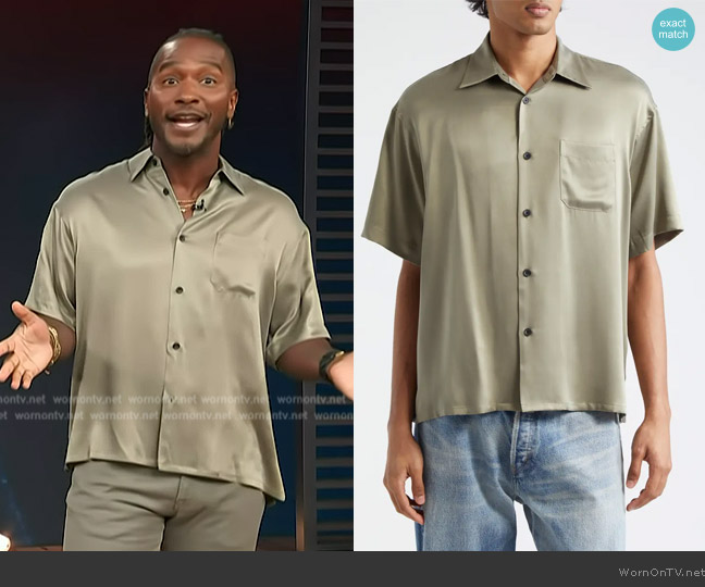 John Elliott Oversize Short Sleeve Silk Button-Up Shirt worn by Scott Evans on Access Hollywood