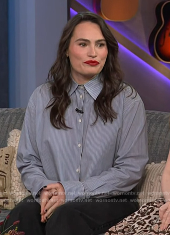 Kathryn Gallagher’s stripe cropped shirt on The Kelly Clarkson Show