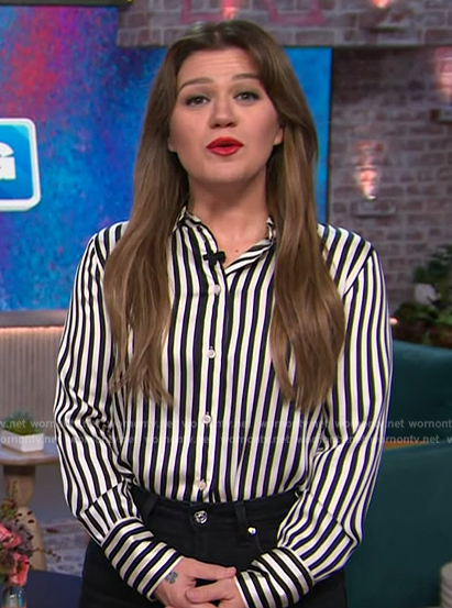 Kelly’s striped shirt on The Kelly Clarkson Show