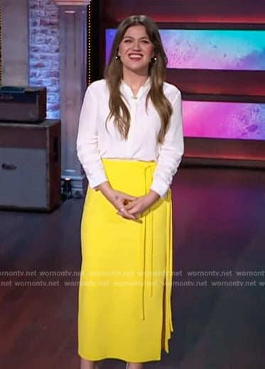 Kelly’s yellow tie waist skirt on The Kelly Clarkson Show