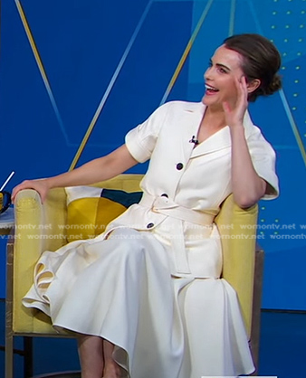 Keri Russell’s white short sleeve jacket and skirt on Good Morning America