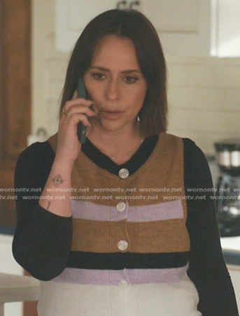 Maddie’s colorblock sweater vest on 9-1-1