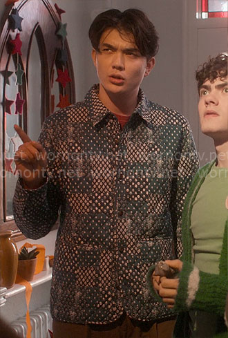Tao’s patchwork quilted jacket on Heartstopper