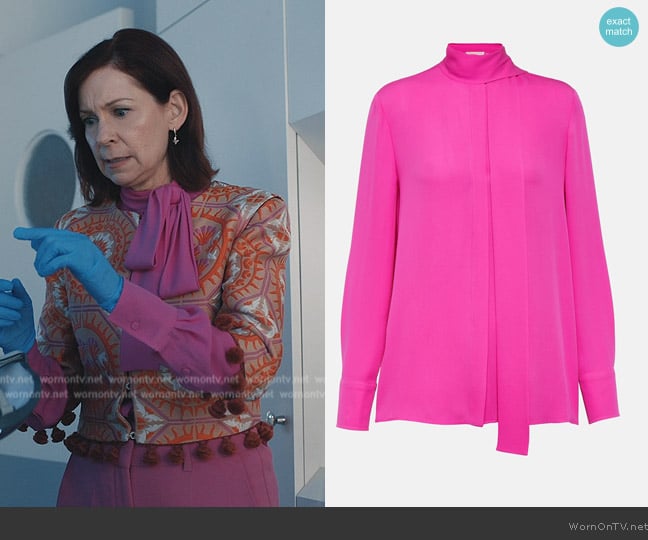 Valentino Tie-neck silk georgette blouse worn by Elsbeth Tascioni (Carrie Preston) on Elsbeth