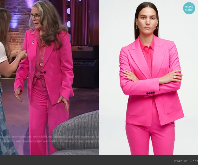 Argent VotingSuitsYou Shirt worn by Melissa Gilbert on The Kelly Clarkson Show