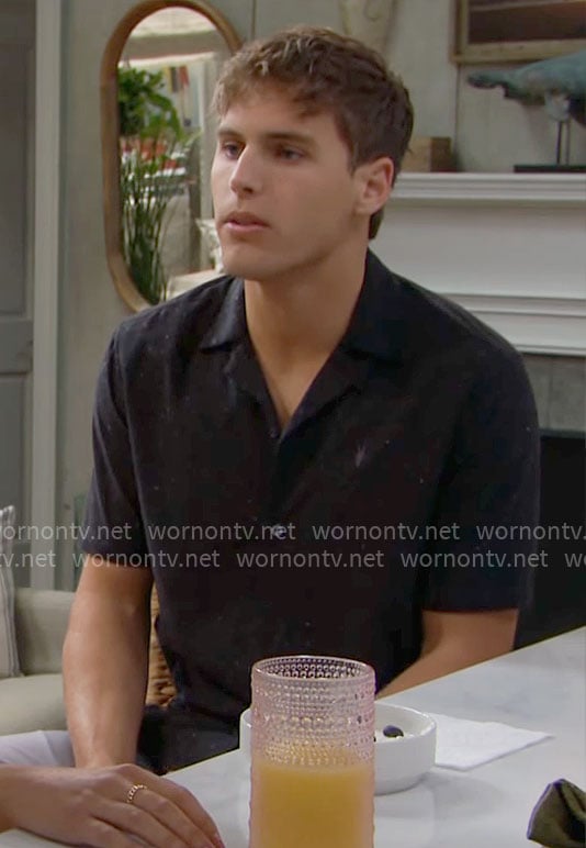 Will’s black speckled button down shirt on The Bold and the Beautiful