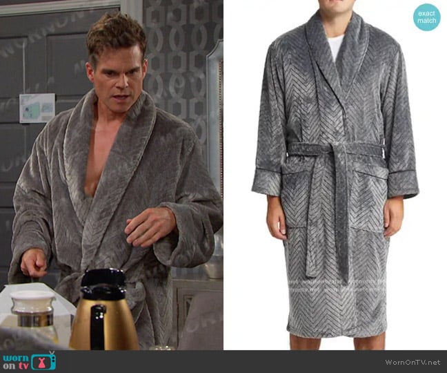 Daniel Buchler Herringbone Plush Fleece Robe worn by Leo Stark (Greg Rikaart) on Days of our Lives