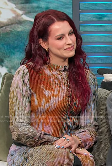 Abigail’s tie dye ribbed dress on Access Hollywood