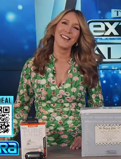 Alison Deyette’s green floral print dress on Extra