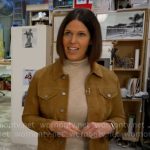 Dana Jacobson’s tan leather trucker jacket on CBS Mornings