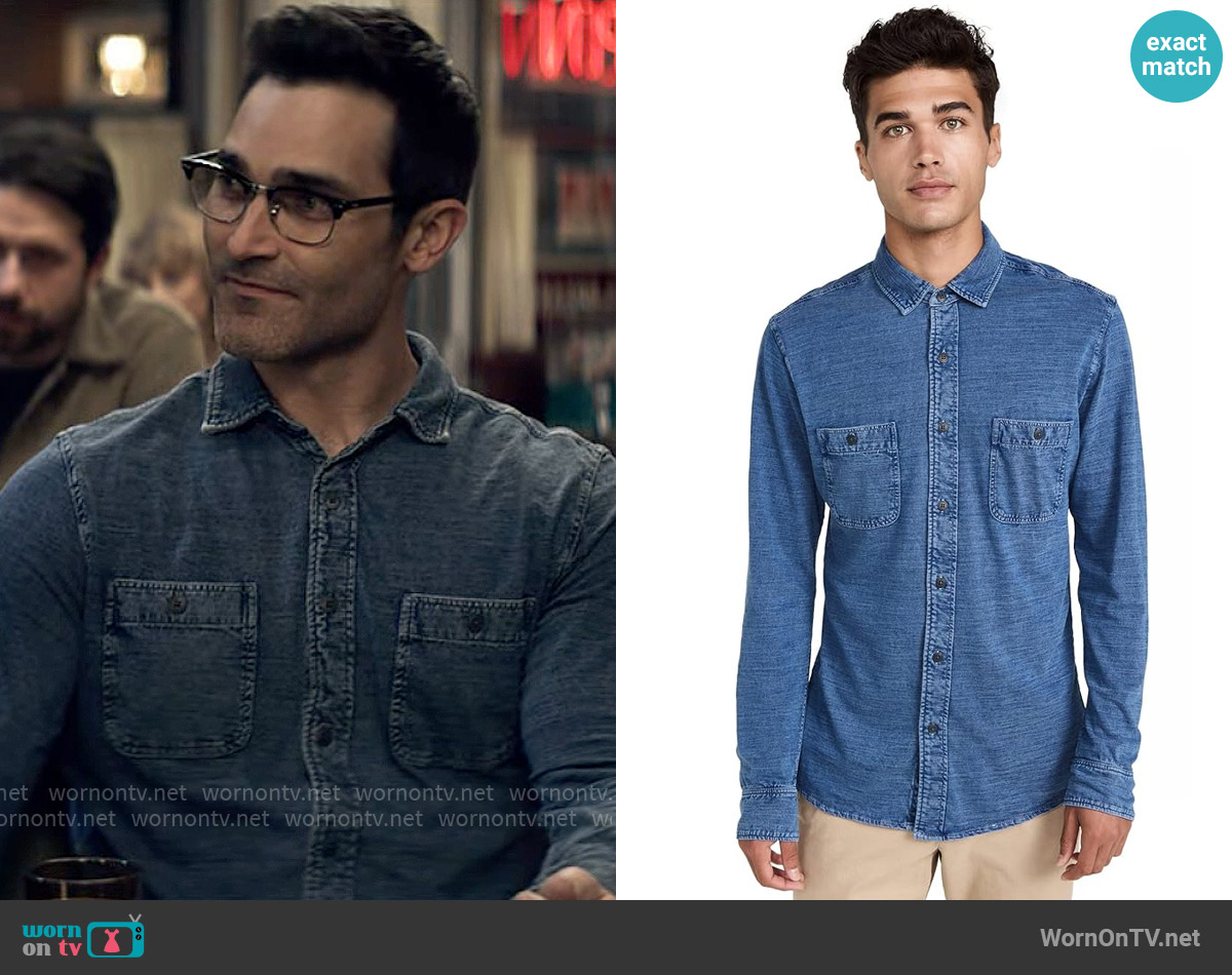 Faherty Knit Seasons Shirt in Medium Indigo worn by Clark Kent (Tyler Hoechlin) on Superman and Lois
