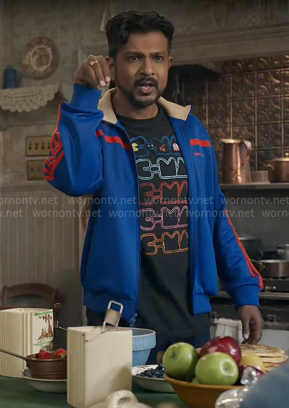 Jay’s Pac-Man t-shirt and blue track jacket on Ghosts