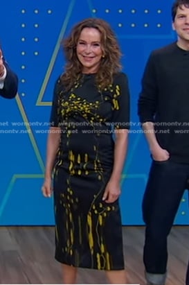 Jennifer Grey’s black floral sheath dress on Good Morning America