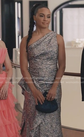 Kaya’s metallic one shoulder dress on Elsbeth