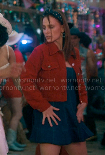 Kimberly’s denim dress and corduroy jacket on The Sex Lives of College Girls