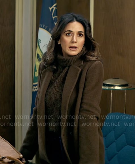 Lana’s chocolate brown coat on Superman and Lois