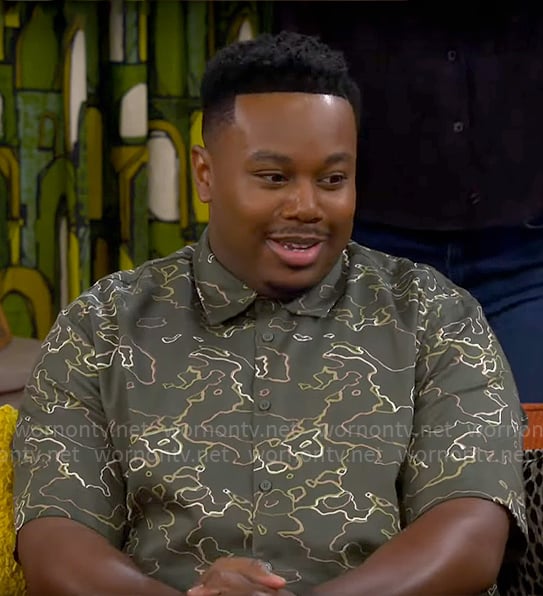 Marty’s green printed shirt on The Neighborhood