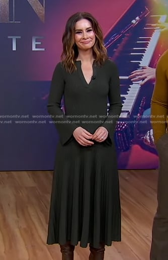 Rebecca’s green ribbed midi dress on Good Morning America