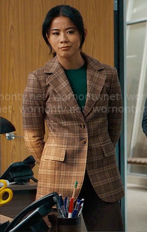 Sarah’s brown plaid blazer on Matlock