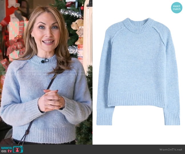 Topshop Exposed Seam Sweater in Light Blue worn by Lori Bergamotto on Good Morning America